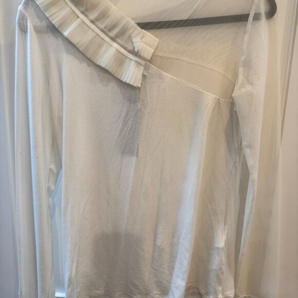 New BCBG Alyne Off White Ruffle Mesh Top - Picture 2 of 5